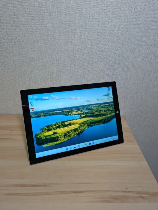 Планшет Surface Pro 3 8/256gb Intel i7-4650u