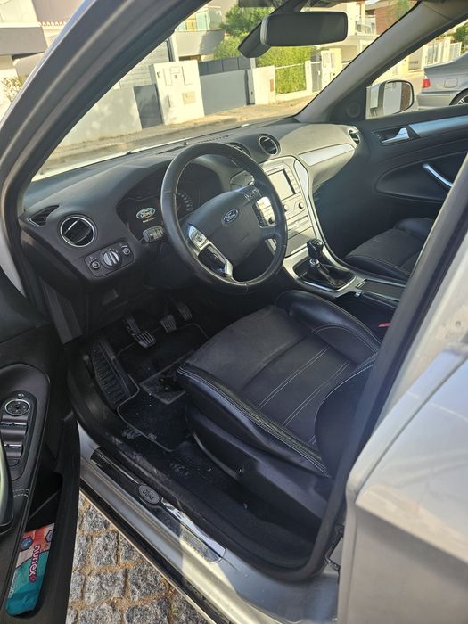 Ford Mondeo titanium 2.0 Tdci