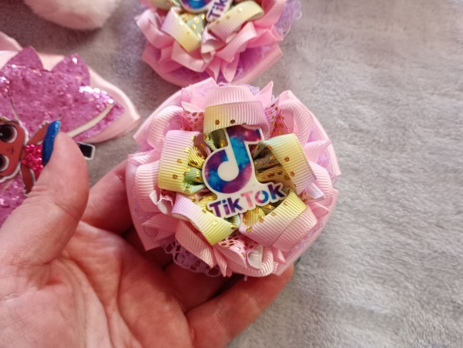 Заколки, резинки,обручи