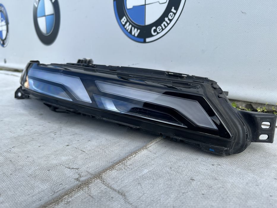 Фара права bmw lci x7 g07