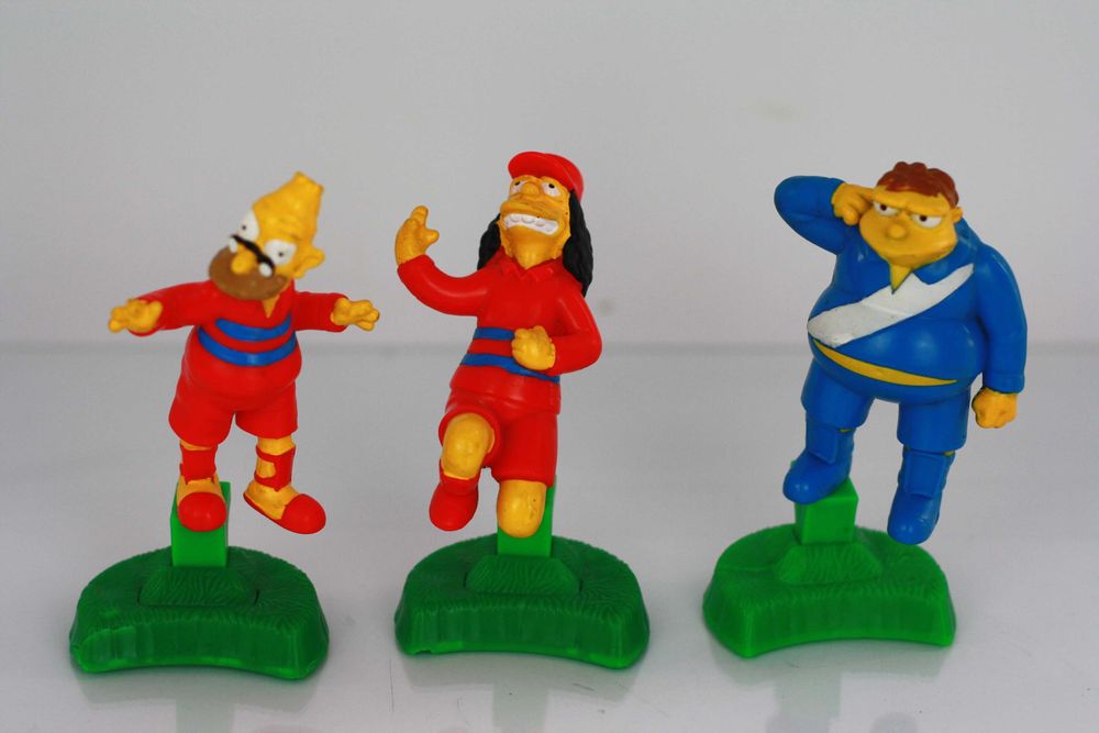 Figurki The Simpsons z Burger King 2002