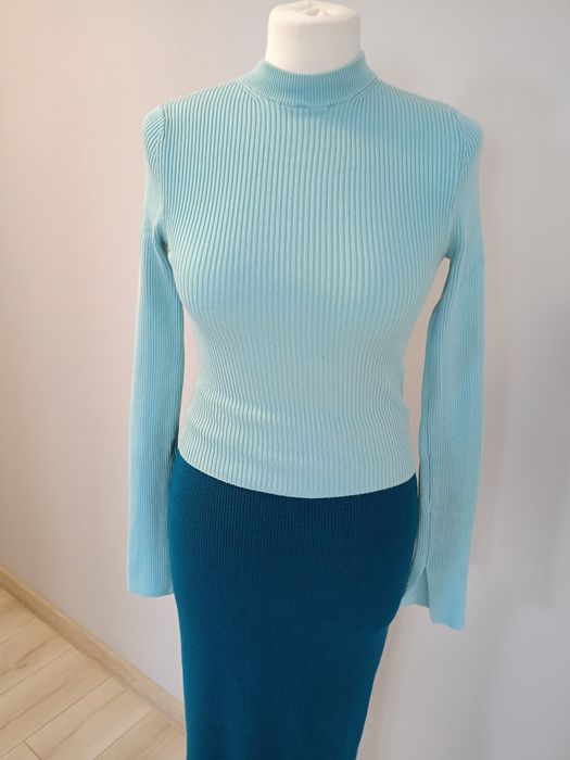 Sweterek niebieski Pull Bear