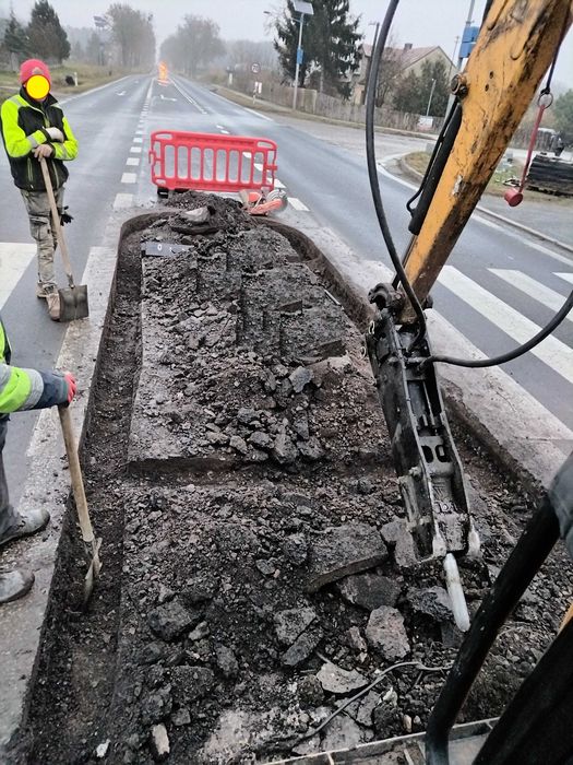 usługi minikoparka JCB 8018 kucie betonu młotem, wiertnica ziemi gleby