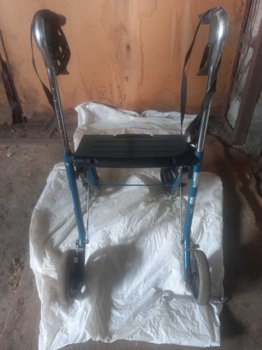 Ходунки роллеры для взрослых, пожилых и инвалидов.