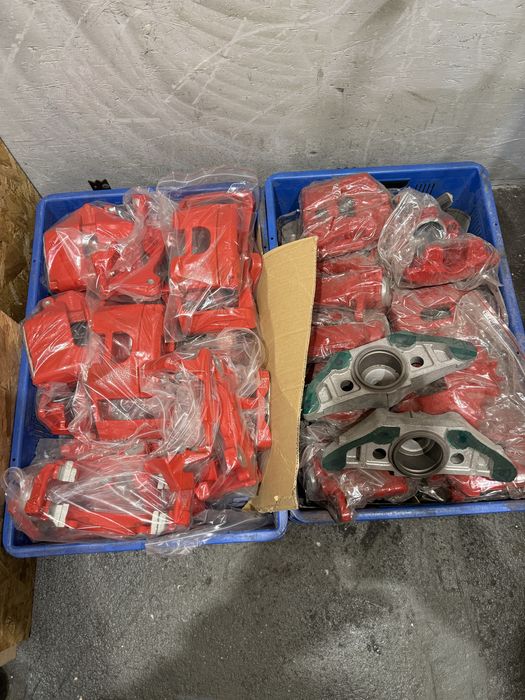 Zaciski hamulcowe a3 8p a4b6 a6c6 a4b8