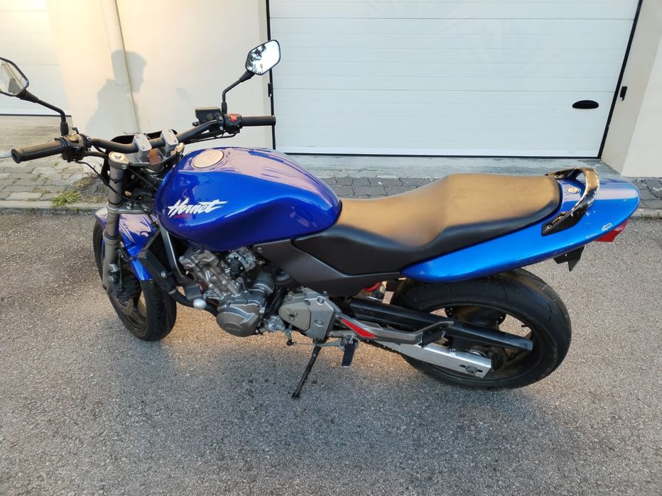Honda Hornet CB600.  2001