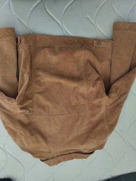 Casaco Camurça Republika 45€