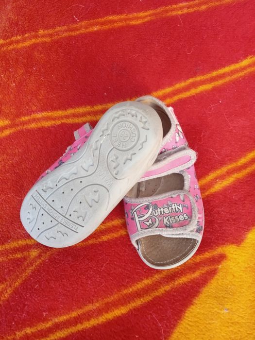 Обувь для девочки