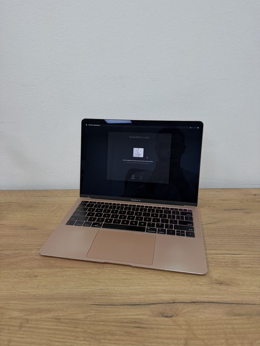 Icloud ON - Під запчастини - MacBook Air A1932 2018 Gold