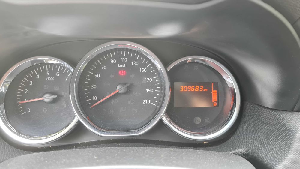 Dacia DUSTER 1.6 ScE Ambiance 115KM, manual, LPG