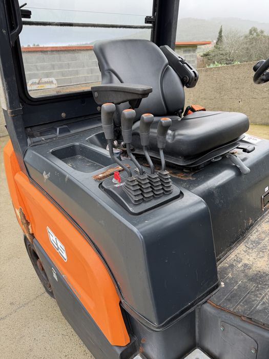 Empilhador Doosan de 2023 de 2.5 T Triplex
