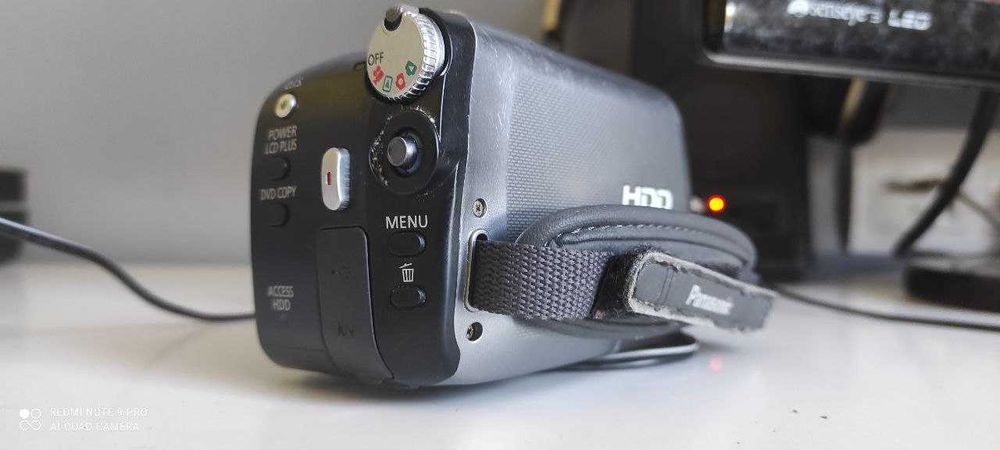 Камера Panasonic SDR-H40EE-S - 42X zoom - HDD
