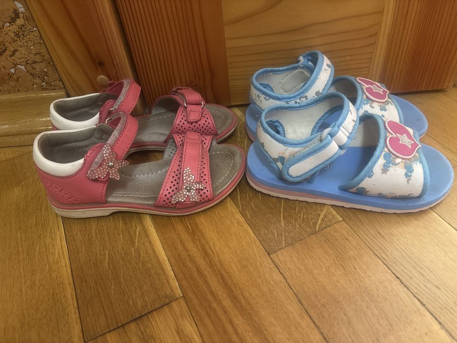 Босоніжки  26 р chicco primigi  на дівчинку