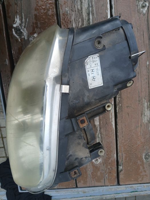 Używane lampy VW Turan