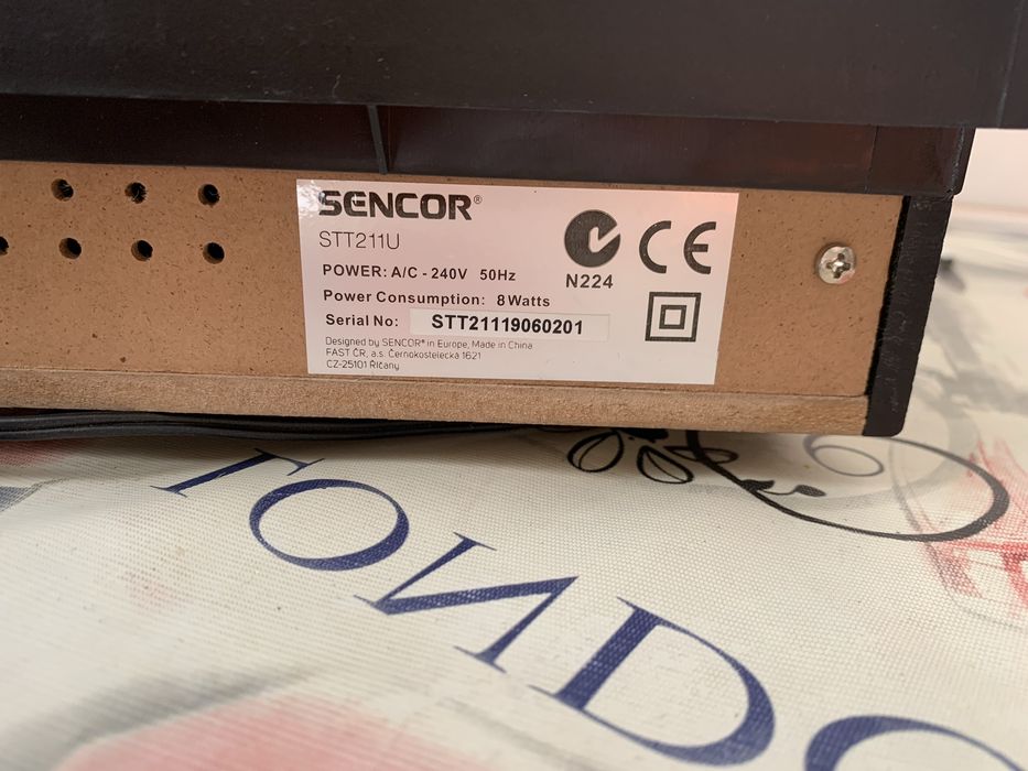 Вініловий програвач SENCOR STT 211U