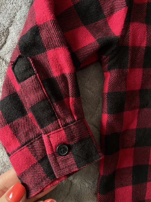 Штани, сорочка в клітинку