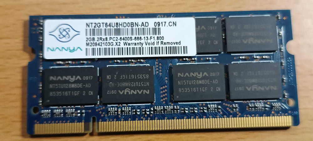 Placa Memoria RAM Nanya NT2GT64U8HD0BN-AD (2 UNiDADES)