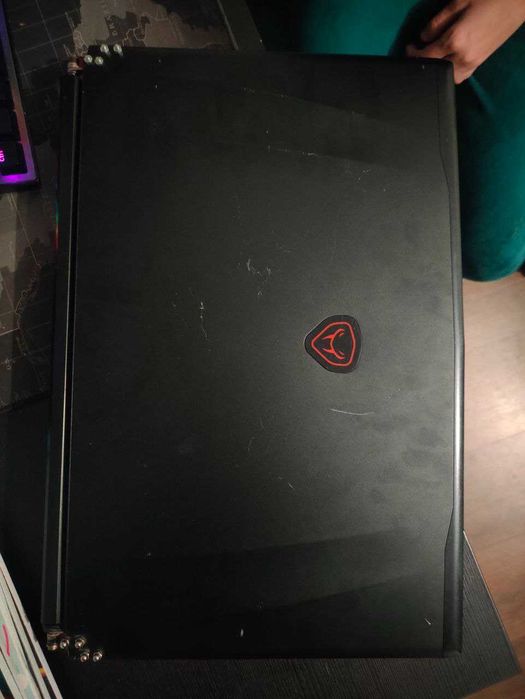 Ноутбук MSI GE72 2QE Apache