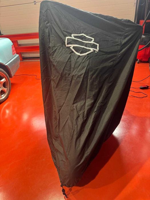 Capa Harley-Davidson para Uso Interno