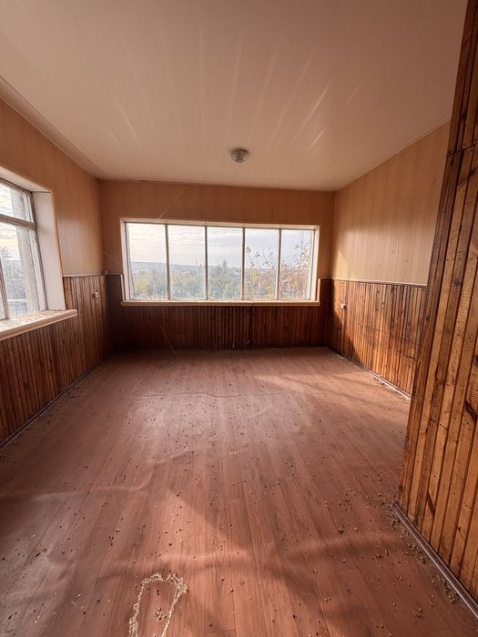 Продаж перша лінія  300квт площа 1020м2 земля 1.81га залізн.гілка