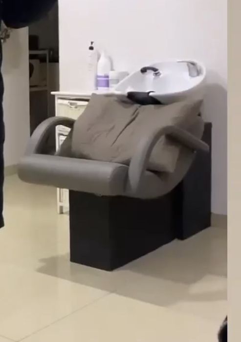 Продам парикмахерскую мойку б/у