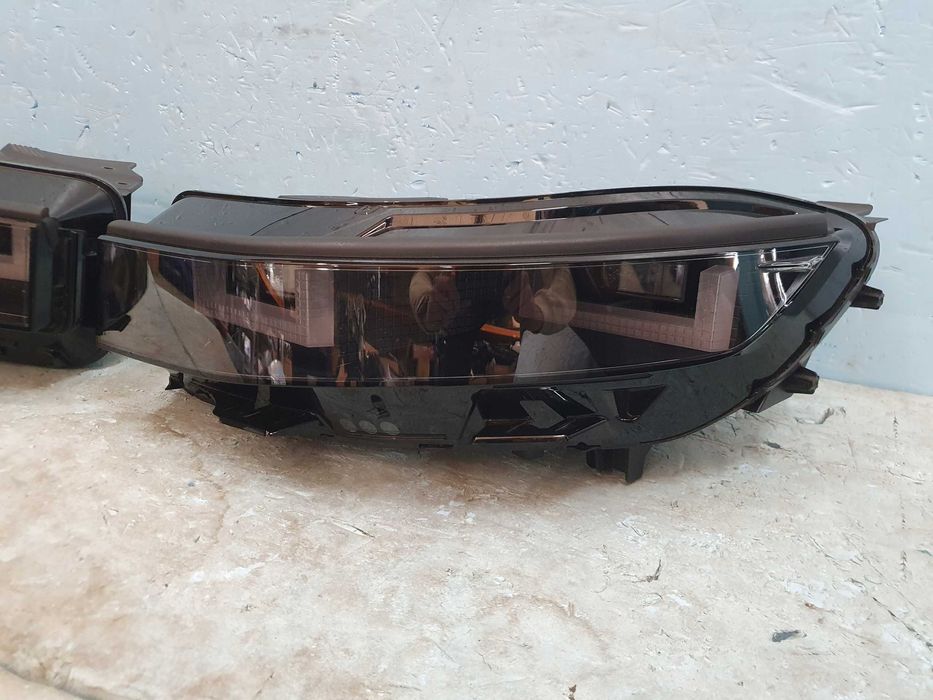 Hyundai ioniq IV 4 V 5 VI 6 фари передні рест дорест