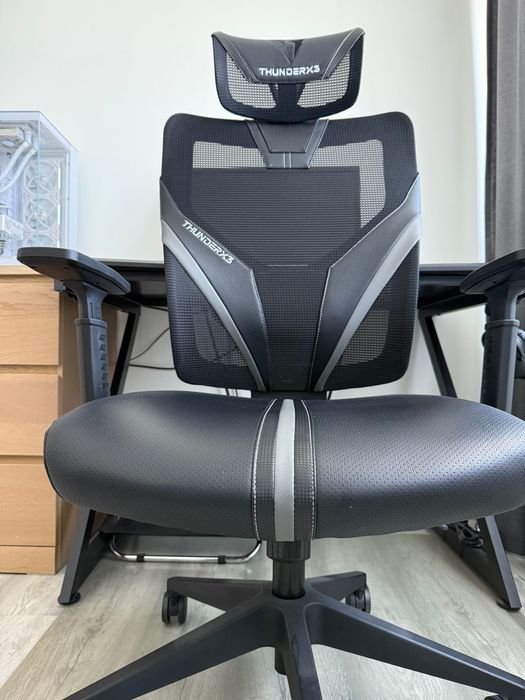 Cadeira Gaming Ergonomica ThunderX3 YAMA 1 - Preto