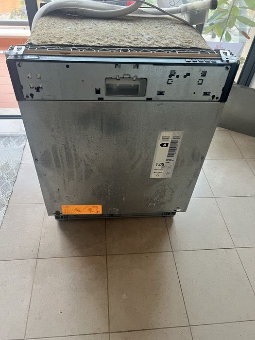 Siemens Built-in Dishwasher – For Repair or Parts