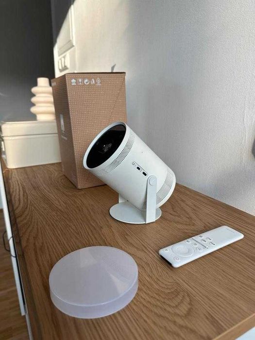 Projektor Smart TV Samsung The Freestyle - NOWY