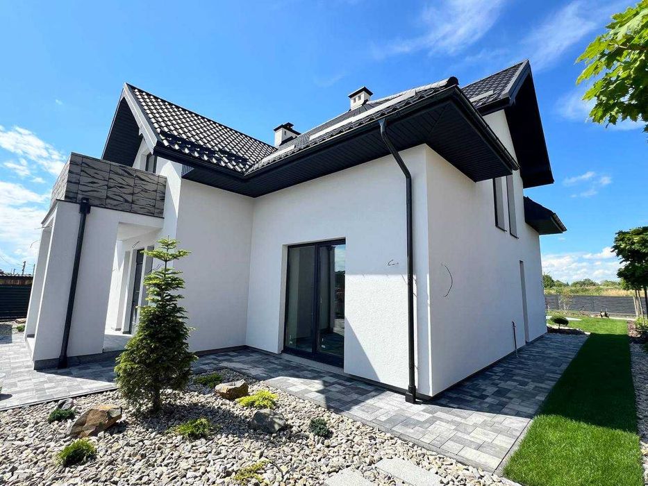 Утеплення фасадів приватних будинків Львів та Околиці. ФАСАДЧИКИ