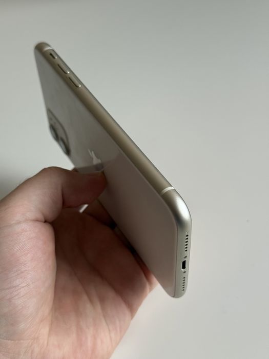 iPhone 11 128Gb White Neverlock