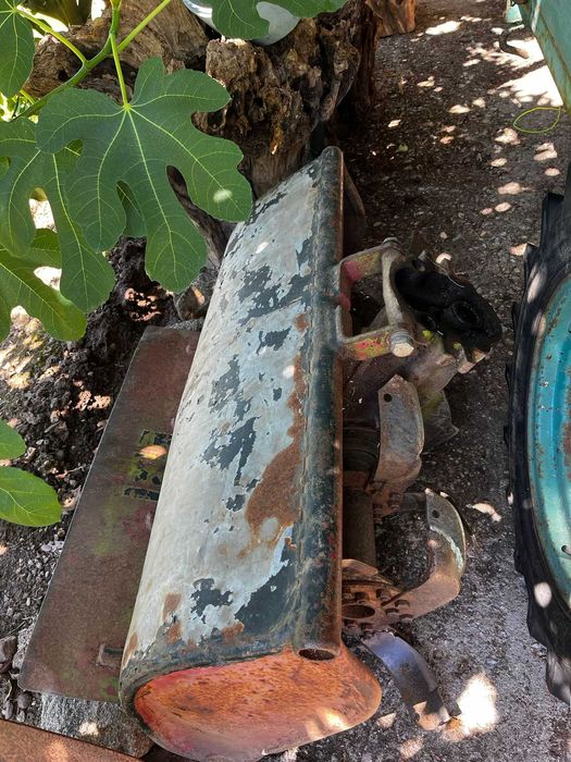 Motocultivador Agria com Atrelado, Frese e Sulfatador