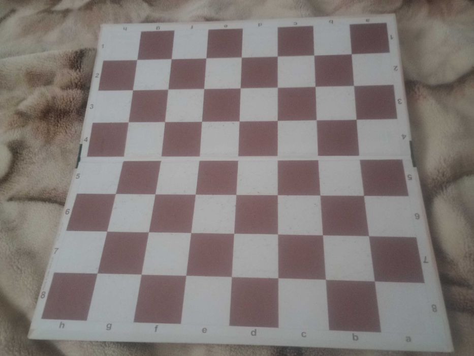 Продам     шахматы, шашки , нарды и фигуры