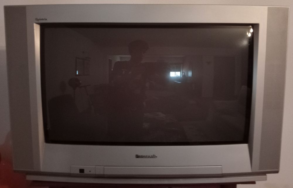 Televisão Panasonic em muito bom estado