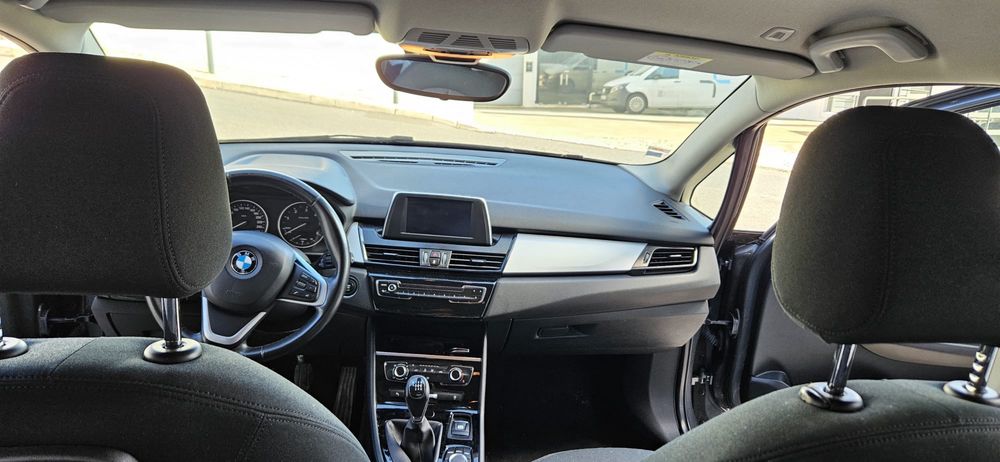 BMW 218 Gran Tourer — fotografia 4