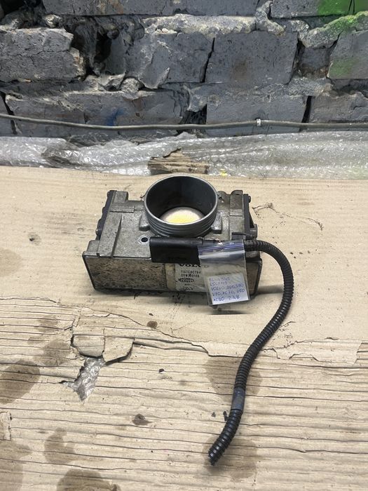 Дросельна заслонка дросільна заслінка Volvo S60 S80 V60 V70 XC70 2.4B