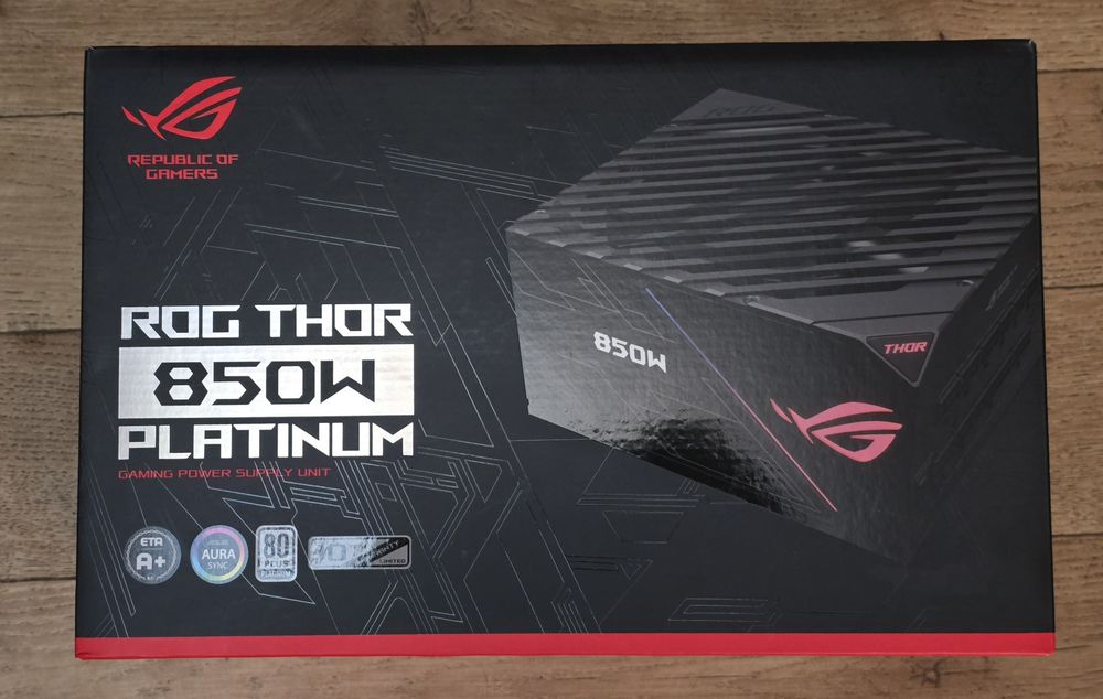 Продам блок живлення Asus Rog THOR 850w