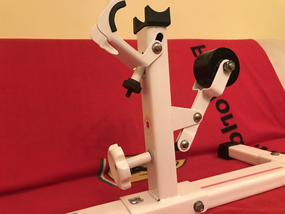 Aparelho para exercicio com bicicleta