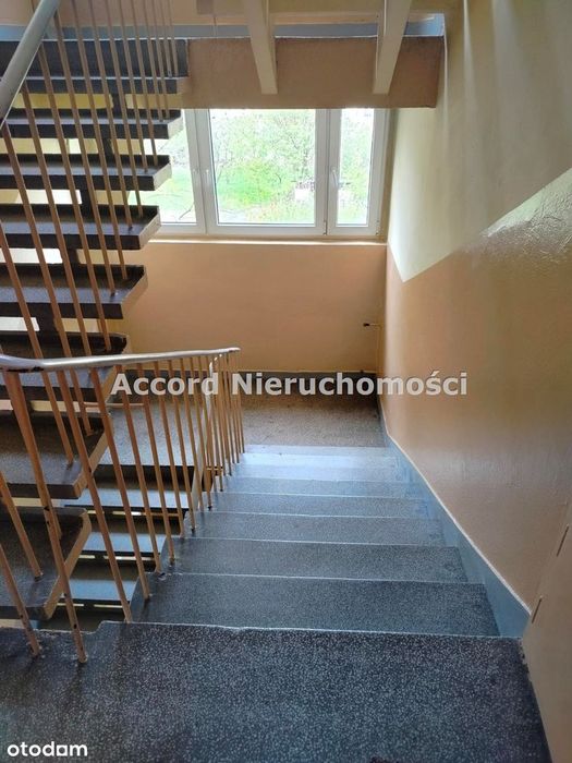Krzyki - 3 pok, Powstańców Śl. meble, balkon
