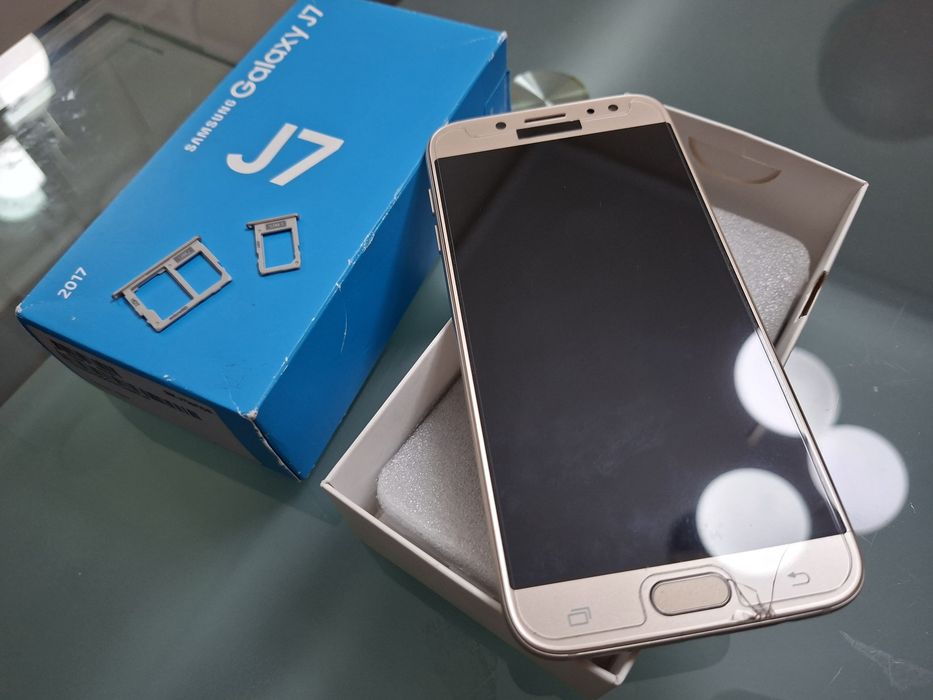 Samsung Galaxy J7