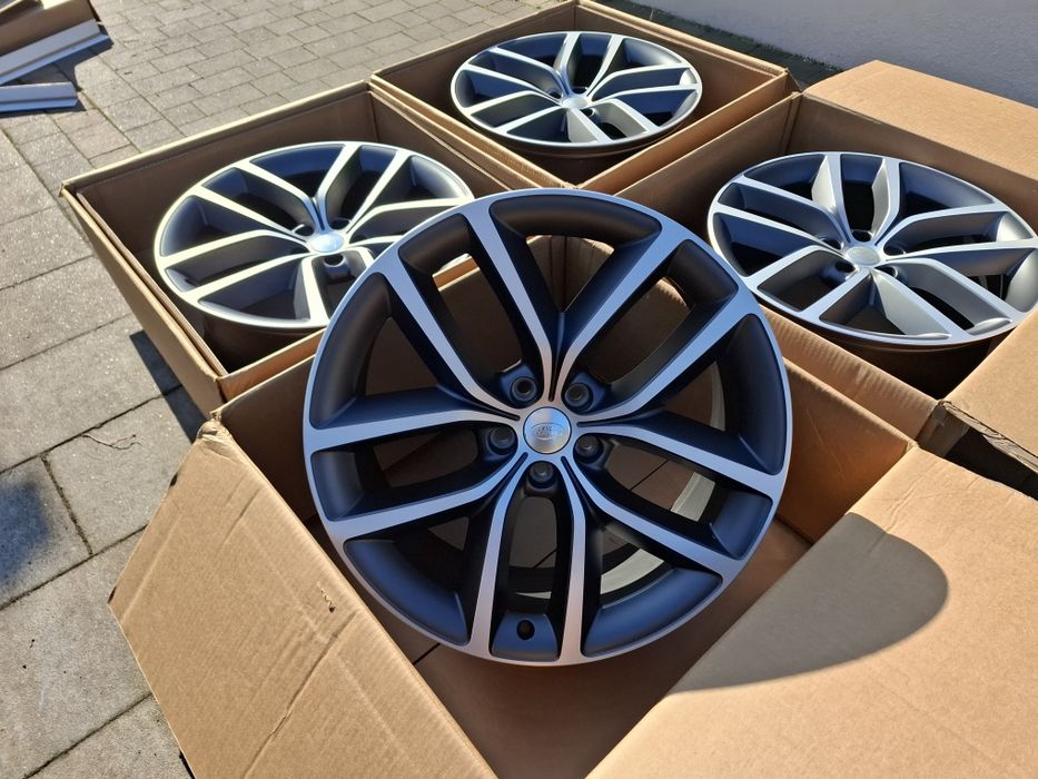 Nowe oryginalne felgi Range Rover / Sport  L460 L460 22"