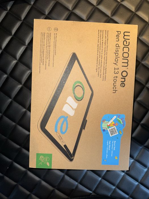 Wacom One pen display 13.3" with touch Usb-C Cable DTH134WOB