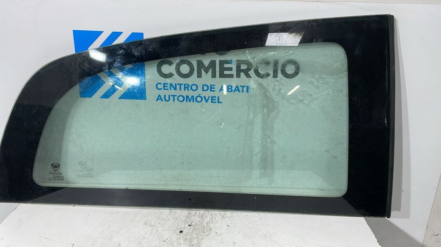 VIDRO PAINEL DIREITO LANCIA YPSILON II (843) [03-11]