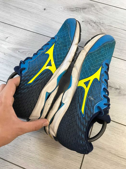 Buty Mizuno Wave Rider 19 rozm. 42,5