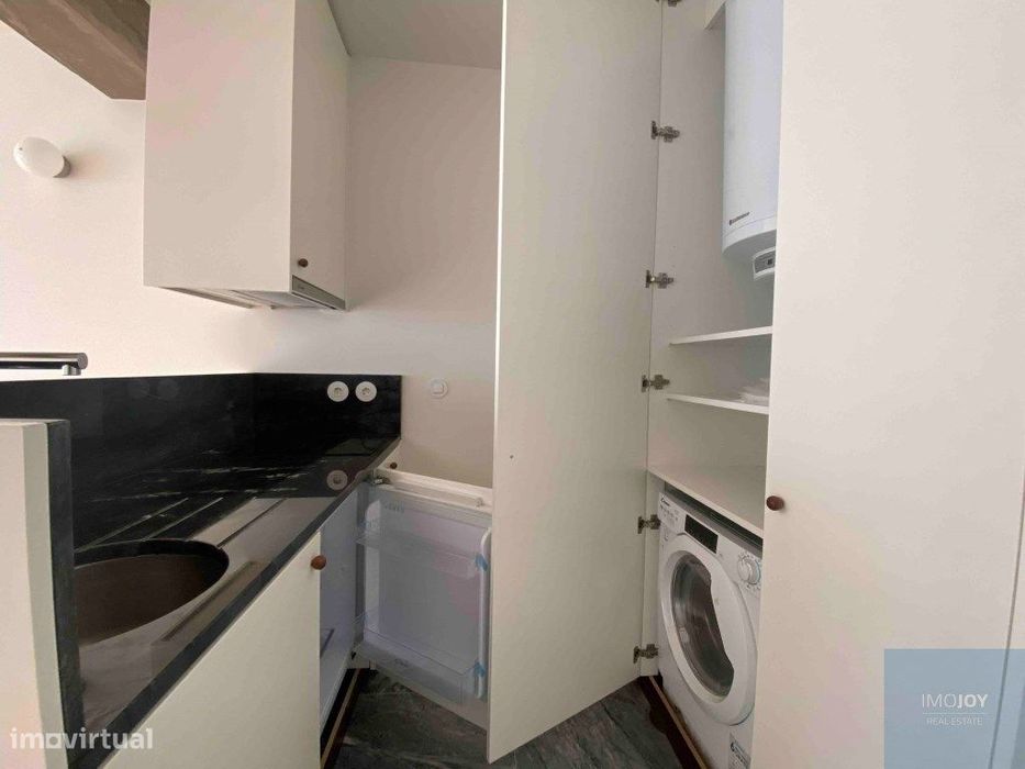 Apartamento T1 para venda no centro histórico do Porto