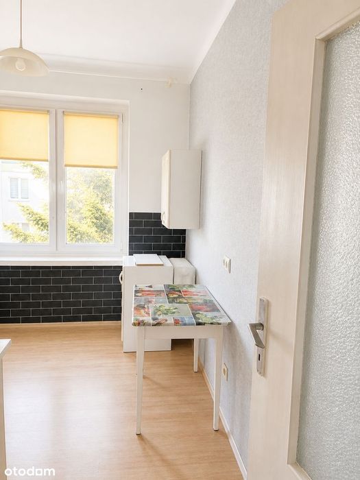 M-3 - Błonie - oddzielna kuchnia - piwnica 12 m2 - blok ogrodzony