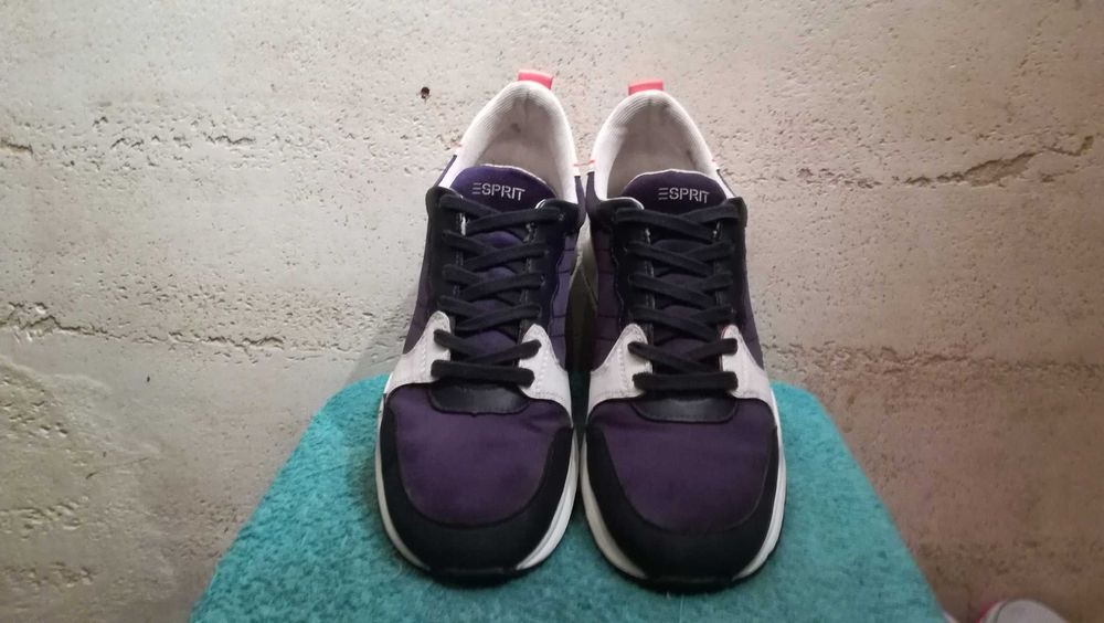 Damskie sneakersy ESPRIT r.39 stan bardzo dobry