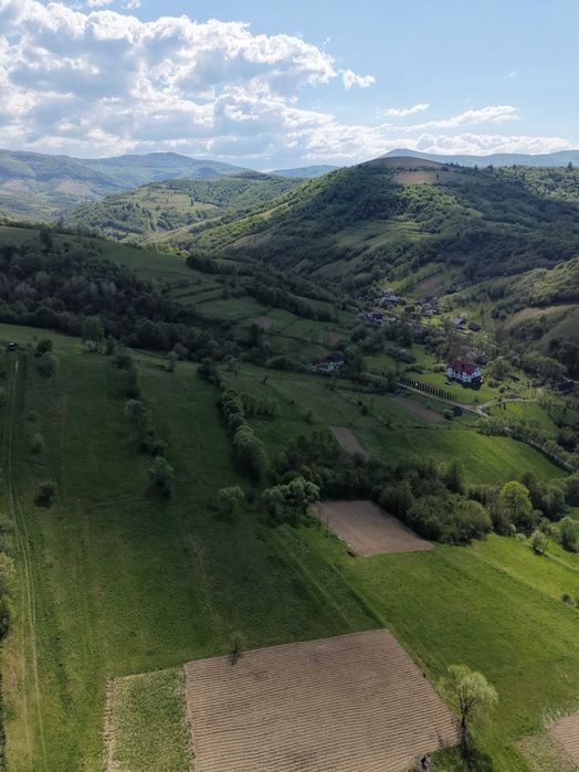 ДІЛЯНКА З ПАНОРАМОЮ НА КАРПАТИ