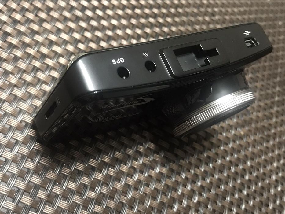 Видеорегистратор . Новый.