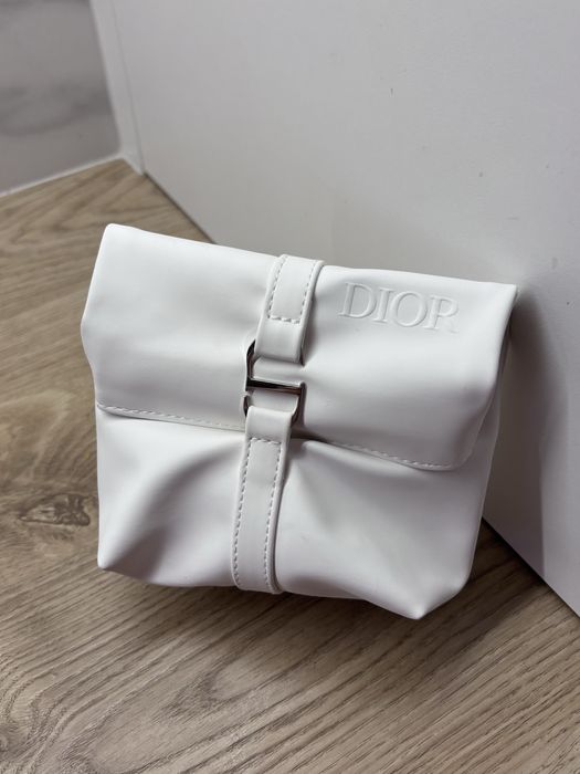 DIOR kosmetyczka biala